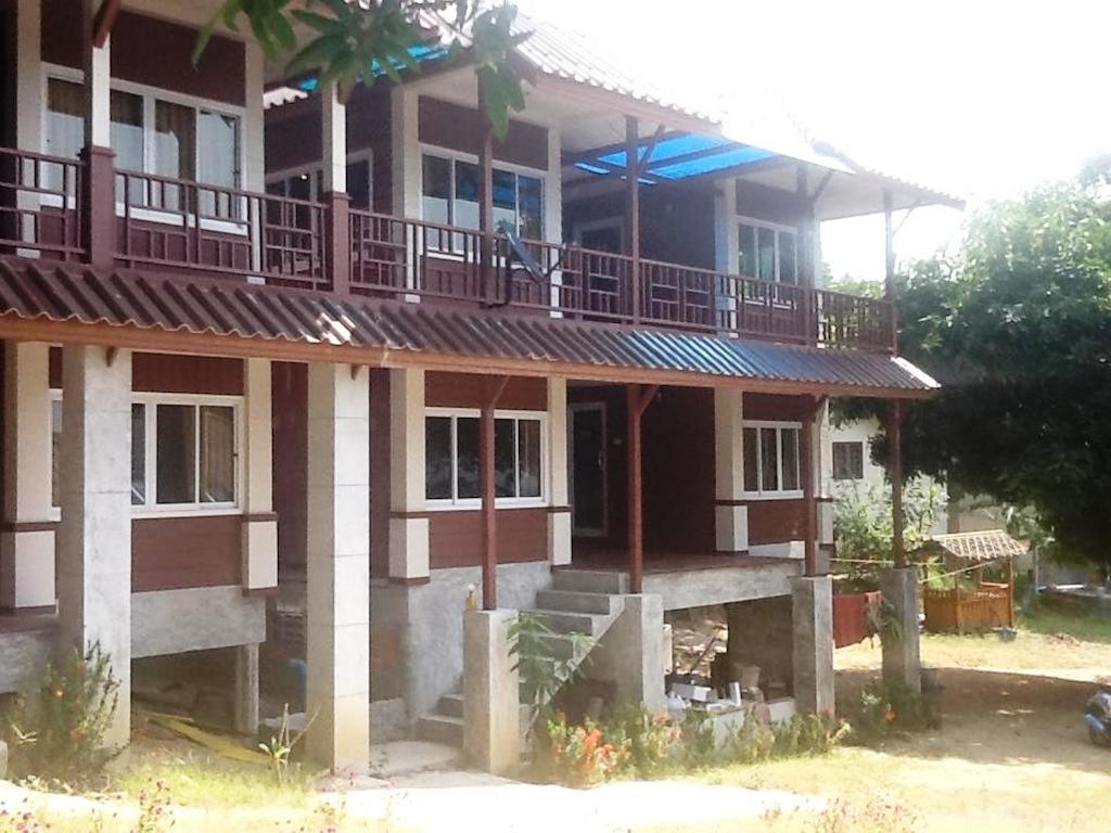 Peach Guesthouse Haad Rin Exterior foto